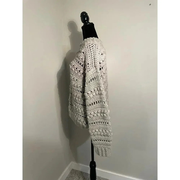 Handmade Open Knit Neutral‎ Sweater - Picture 7 of 10